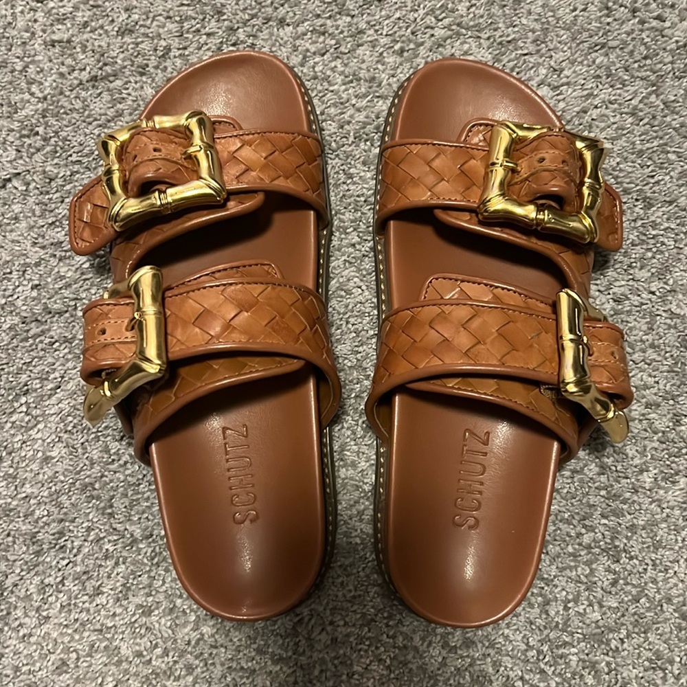 5.5 Schultz sandals